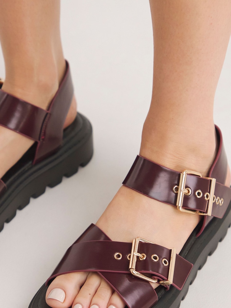 Simply Be Red Extra Wide Fit Two Part Buckle Detail Chunky Sandals - Image 4 of 4