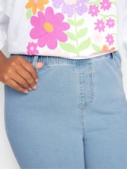 Yours Curve Blue Pull On Denim Cycling Shorts - Image 4 of 4