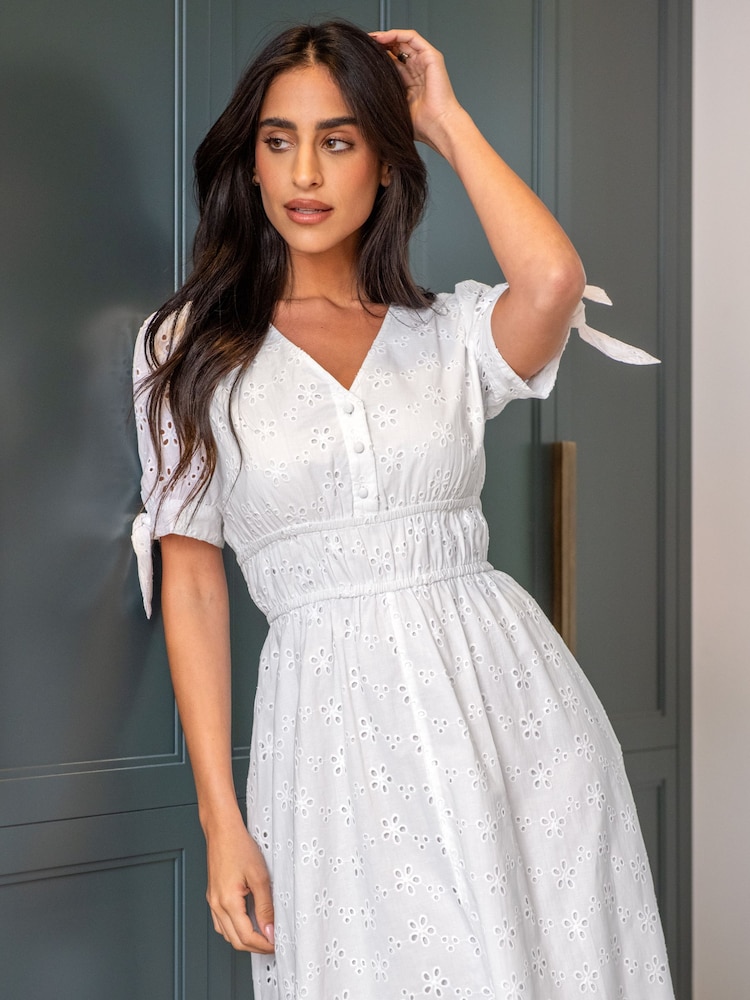 Pour Moi White Amanda Fuller Bust Broderie Tiered Midaxi Dress - Image 2 of 4