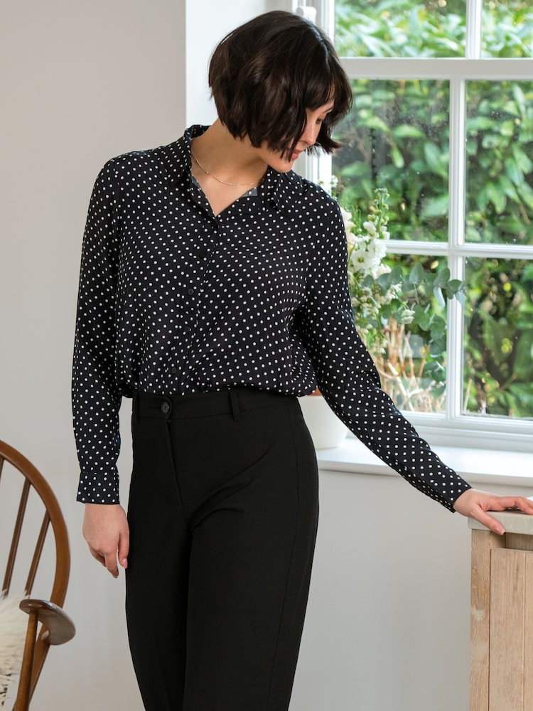 Pour Moi Black Kelly Woven Viscose Fitted Shirt - Image 2 of 4