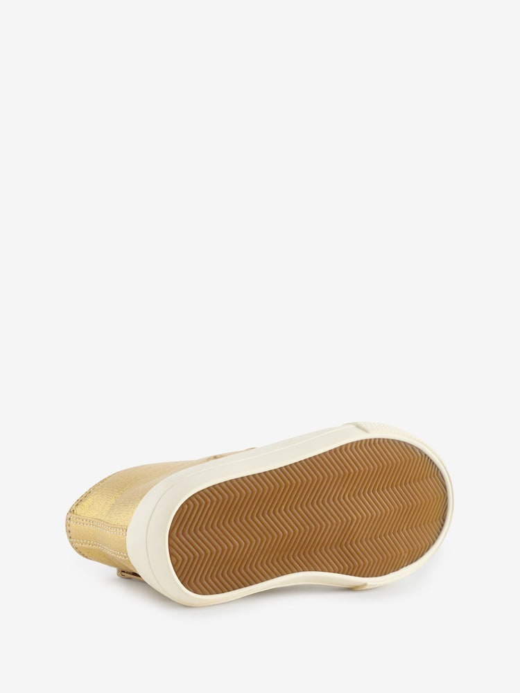 ذهبي معدني - حذاء رياضي بكعب عال وتصميم ضخم - Image 4 of 5