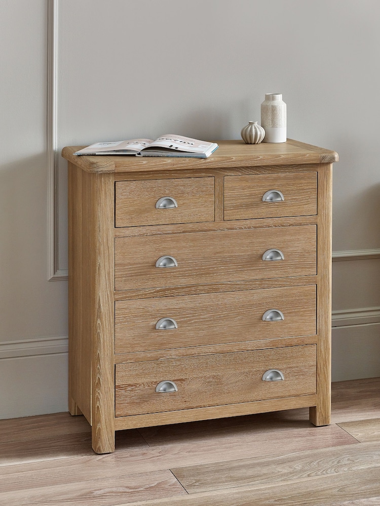 Julian Bowen Brown Memphis Limed 3 + 2 Drawer Chest - Image 1 of 7