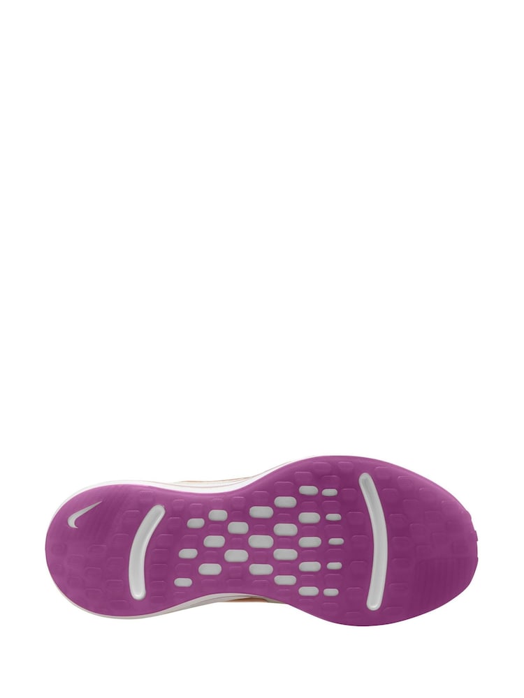 Nike White/ pink Journey Run Road Running Trainers - Image 4 of 4