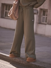 Khakigrün - self. Jogginghose mit weitem Bein - Bild 3 von 8