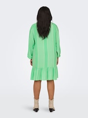 ONLY Curve Printed V-Neck Summer Smock Dress - Image 4 of 8