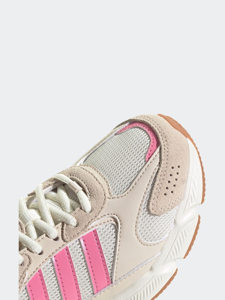 adidas White/Pink Crazy Chaos Trainers - Image 8 of 8