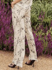 Threadbare White Wide Leg Trousers - Image 4 of 5