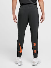 Nike Grey Air Lightweight Joggers - Image 2 of 10