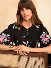 Love & Roses Black Floral Petite Printed Keyhole Wide Leg Jumpsuit - Image 3 of 4