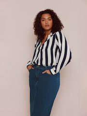 Marineblau/Weiß - Evans Curve Bluse mit Kerbausschnitt - Bild 4 von 7