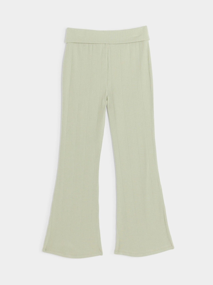 أخضر - بنطلون من القطن 100% بتصميم مضلع واسع من أسفل قابل للطي للبنات من River Island - صورة 1 من 3 أخضر - بنطلون من القطن 100% بتصميم مضلع واسع من أسفل قابل للطي للبنات من River Island - صورة 1 من 3
