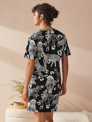 أسود أبيض شكل حيواني - ثوب نوم بخامة من القطن 100% - صورة 2 من 7