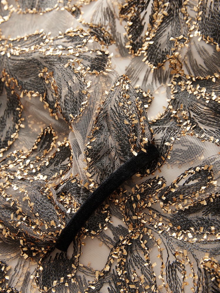 Gold-Champagner - Voluminöse Langarm-Bluse mit aus transparentem Netzstoff und Verzierungen - Bild 8 von 8