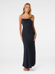 Rochie lungă Forever New Mia Petite cu guler bărcuță Satin - Image 1 of 4