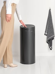 Brabantia Confident Grey Touch Bin 30L - Image 4 of 6