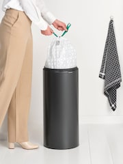 Brabantia Confident Grey Touch Bin 30L - Image 6 of 6