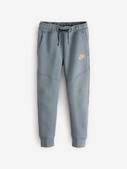 Nike Grey Tech Fleece Joggers - Image 6 of 9
