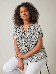 Evans Kurzarm-Bluse in Schwarz - Bild 1 von 5