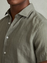 Reiss Pistachio Holiday Slim Fit Linen Shirt - Image 3 of 5