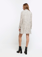 River Island Cream Plisse Leopard Print Shift Dress - Image 2 of 4