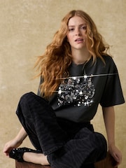 Let It Snow Christmas Short Sleeve 100% Cotton T-Shirt - Image 3 of 9