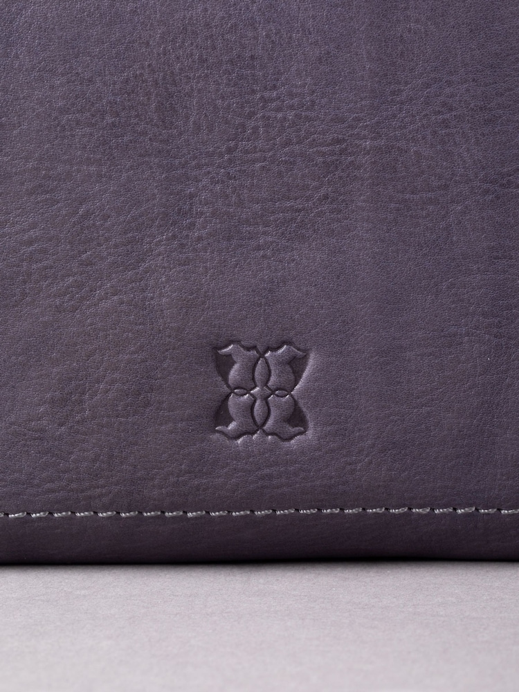 Lakeland Leather Blue Harstone Large Cross Body Bag - Image 6 of 6