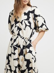 River Island Black Puff Sleeve Belted Dress - Image 4 of 7