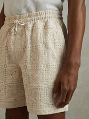 Reiss Ecru Atlas Crochet Drawstring Shorts - Image 3 of 5