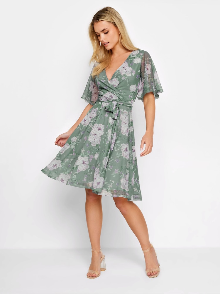 Grün - Pixiegirl Petite Wickelkleid aus Mesh mit Blumenprint - Bild 1 von 5 Grün - Pixiegirl Petite Wickelkleid aus Mesh mit Blumenprint - Bild 1 von 5