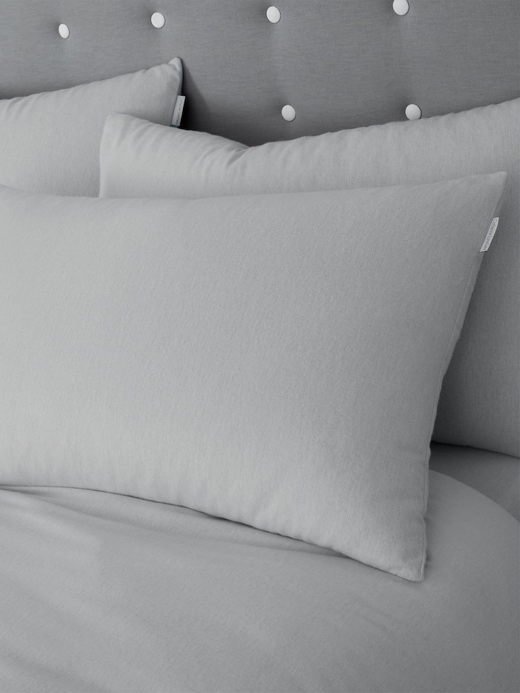 Catherine Lansfield Set of 2 100% Cotton Pillowcases - صورة 1 من 3 Catherine Lansfield Set of 2 100% Cotton Pillowcases - صورة 1 من 3