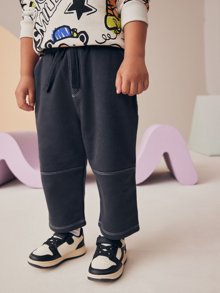 White Graffiti Character Hoodie and Carpenter Joggers Set (3mths-7yrs) - Image 4 of 9