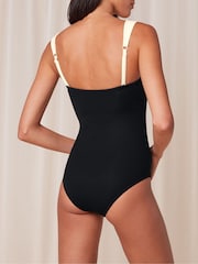 Triumph Summer Glow Schwarzer Badeanzug​​​​​​​ - Bild 2 von 4