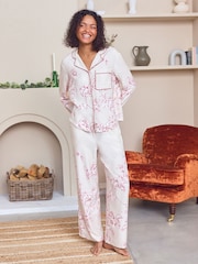 طقم بيجاما بأزرار بالكامل من Laura Ashley - صورة 5 من 11