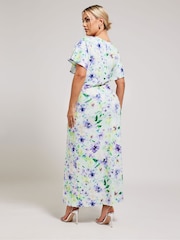 Yours Curve Green Floral Print Gathered Dress - Image 3 of 5