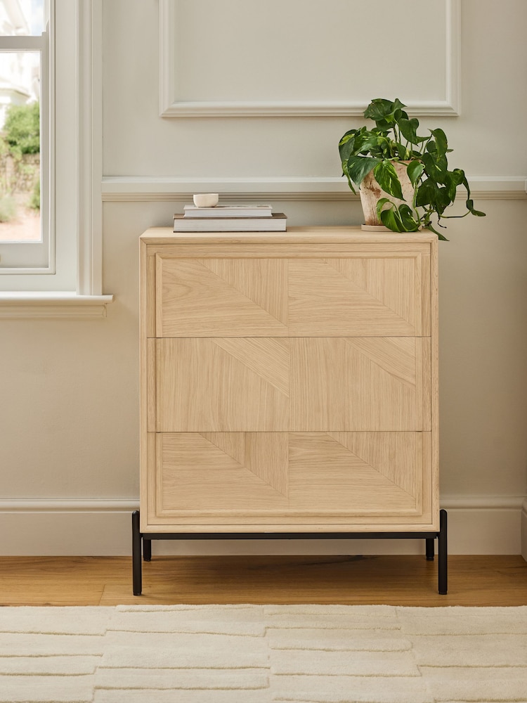 Jasper Conran London Whitewashed Oak Aden Wide Chest of Drawers - Image 2 of 9