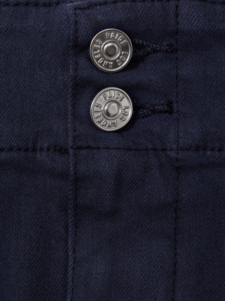 Marineblau - Paige Hochgeschlossene Shorts mit umgeschlagenem Saum - Bild 5 von 5 Marineblau - Paige Hochgeschlossene Shorts mit umgeschlagenem Saum - Bild 5 von 5