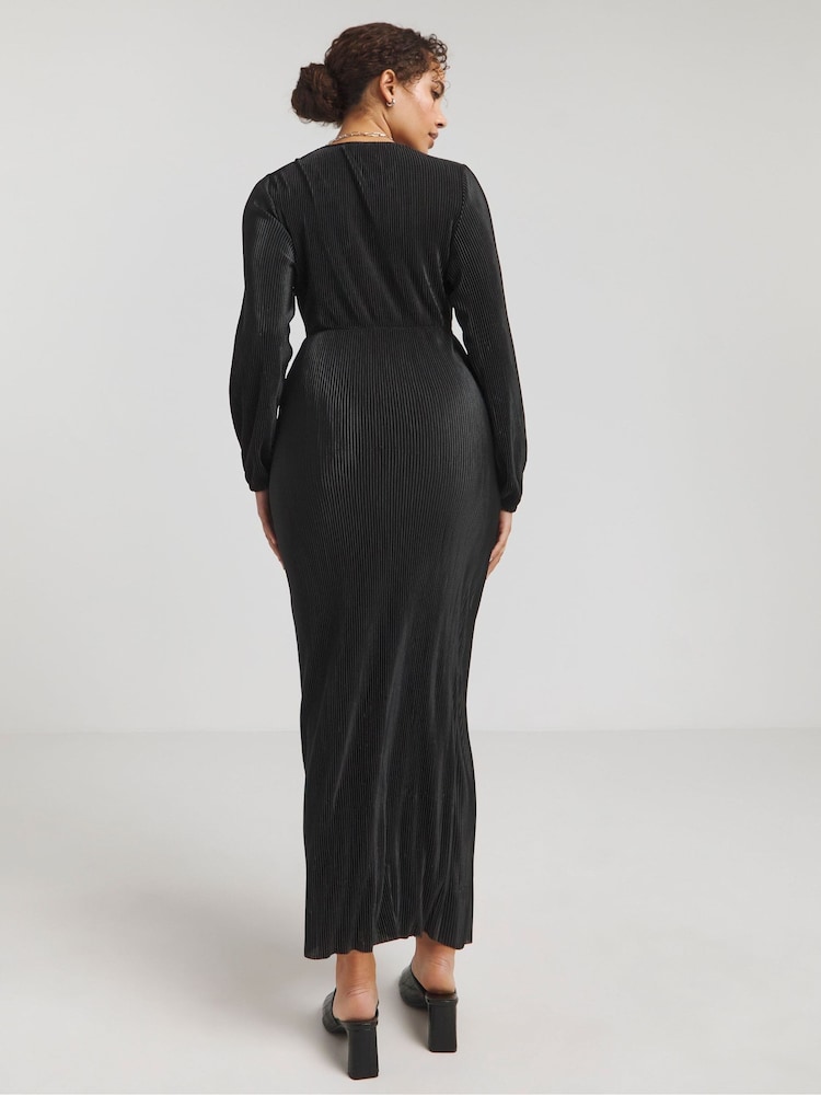Simply Be Black Knot Front Plissé Midi Dress - Image 2 of 4