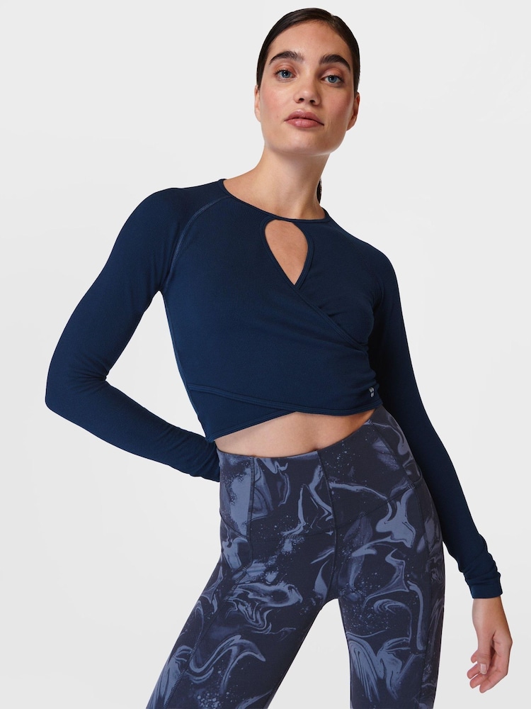 Marineblau/blau - Sweaty Betty Mindful Flex Langärmeliges Wickeltop - Bild 1 von 1