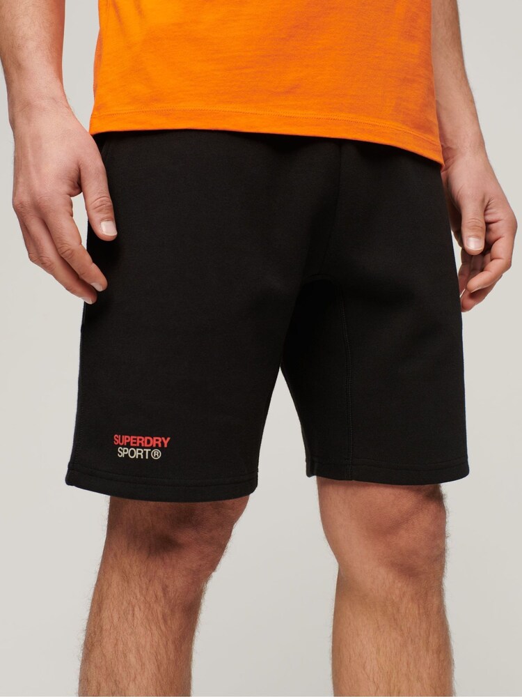 Short Superdry Sport Tech à logo fuselé - Image 1 de 3