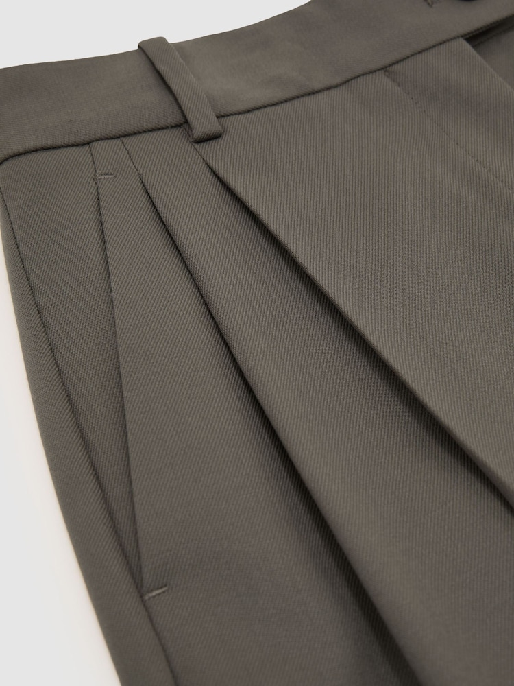 Reiss Sage Green Leisel Wool-Blend Wide-Leg Pleated Suit Trousers - Image 9 of 9