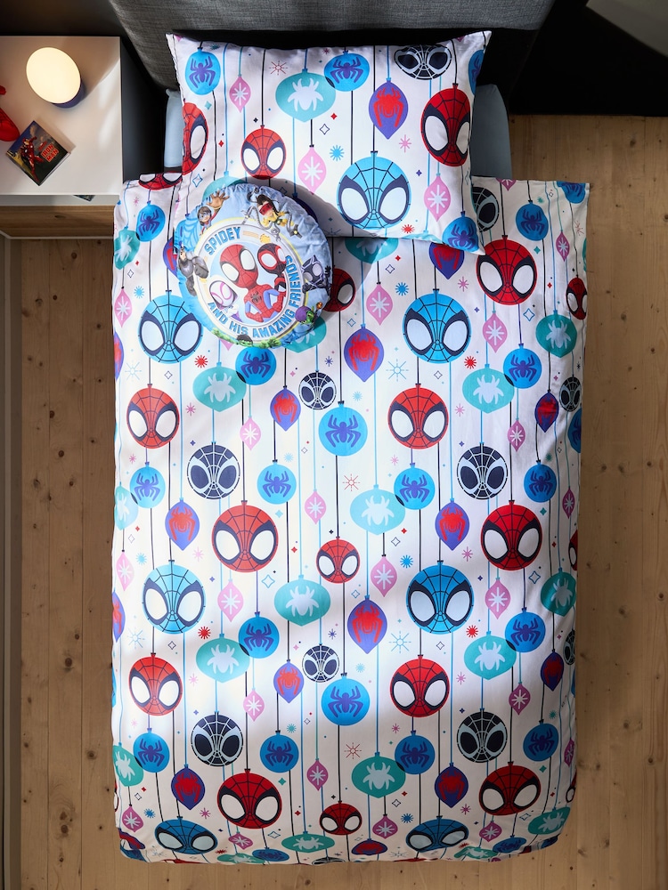Spidey & Friends Navy Christmas 100% Cotton Duvet Cover and Pillowcase Set - Image 2 of 7