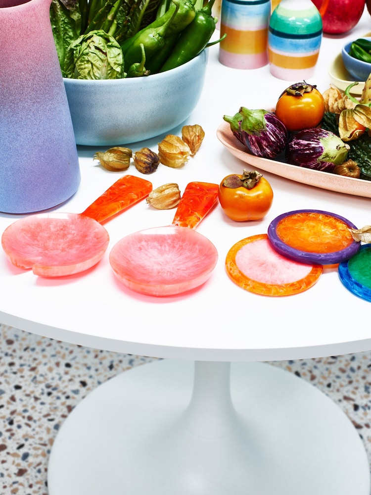 Oliver Bonas Pink/Orange Rayos Resin Salad Servers - Image 4 of 4