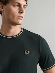 Fred Perry Twin Tipped Logo T-Shirt - Image 4 of 6