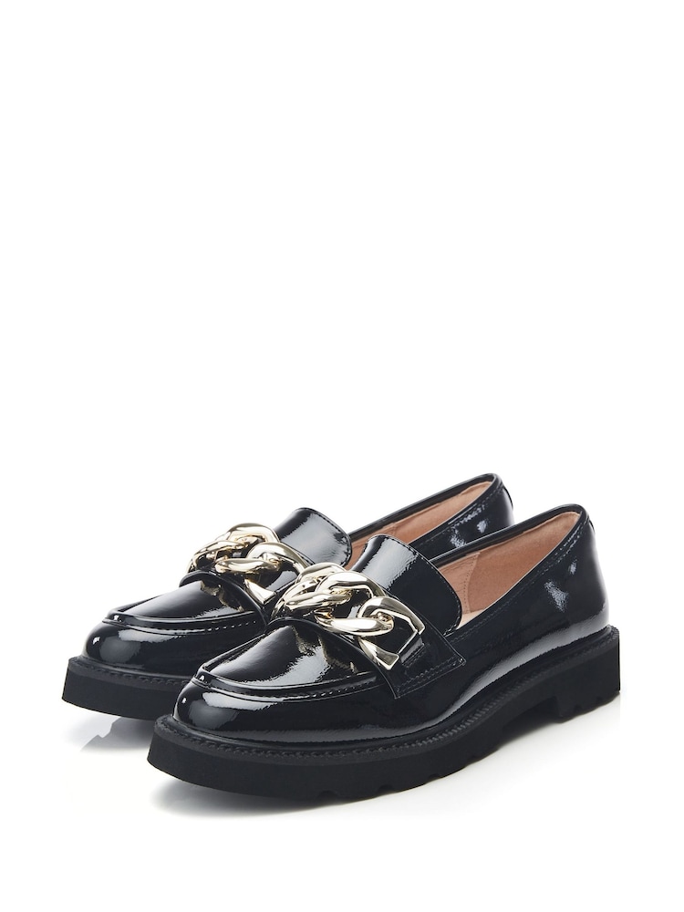 Moda In Pelle Evella Chunky Chain Trim Loafers - Image 2 of 4