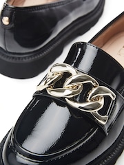 Moda In Pelle Evella Chunky Chain Trim Loafers - Image 4 of 4
