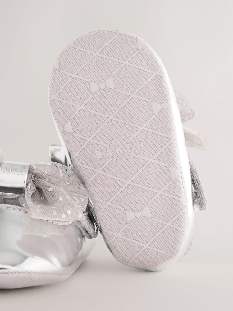 Silber - Baker by Ted Baker – Babyschuhe für Mädchen mit Zierschleife - Bild 5 von 5