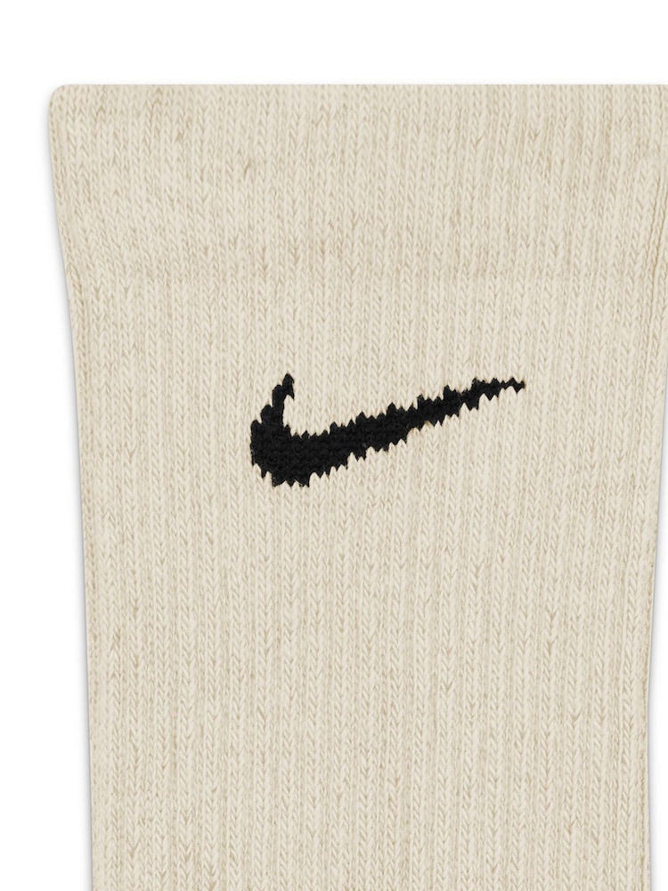 Nike Green Everyday Plus Cushioned Training Crew Socks 3 Pack - Image 4 of 4