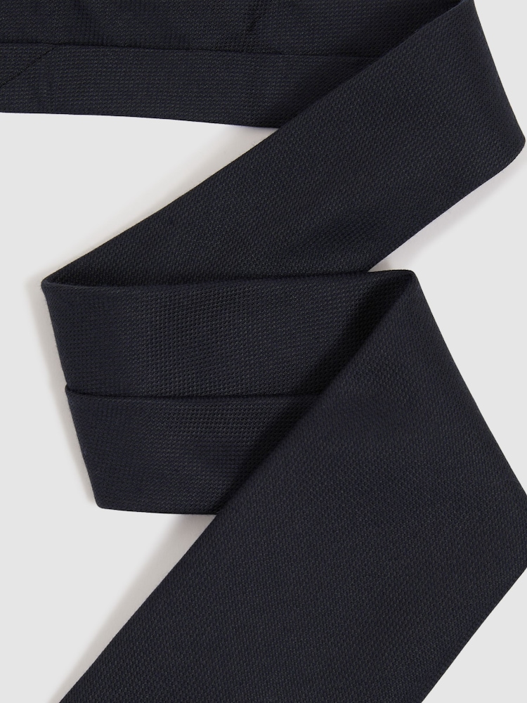 Reiss Navy Baratti Plain Woven Tie with Silk and Wool - Image 2 of 4
