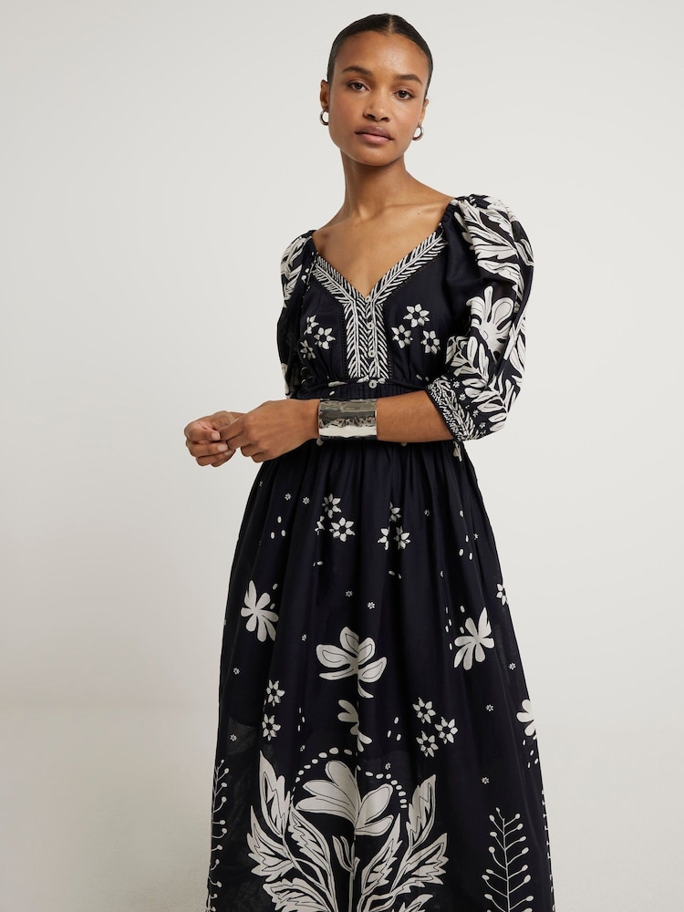 River Island Black Floral Puff Sleeve Maxi Dress - Image 2 of 5