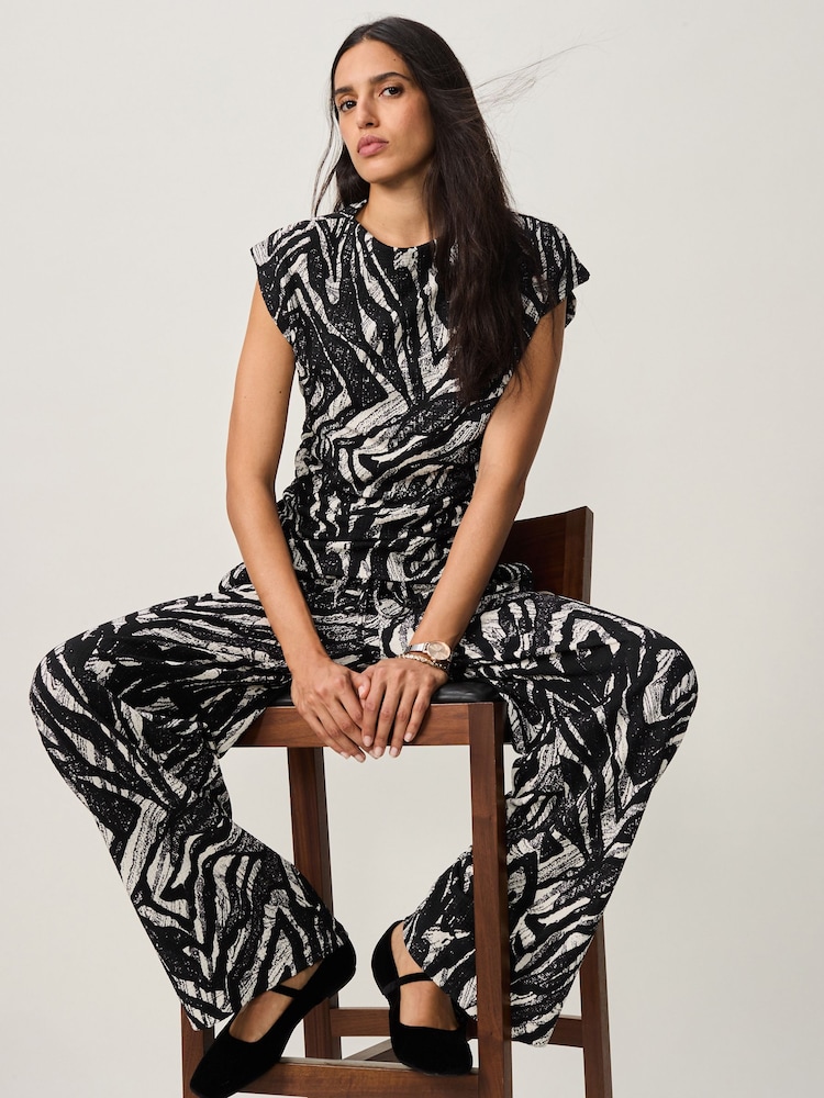 Black/White Print Textured Wide Leg Jersey Trousers - Image 2 of 7